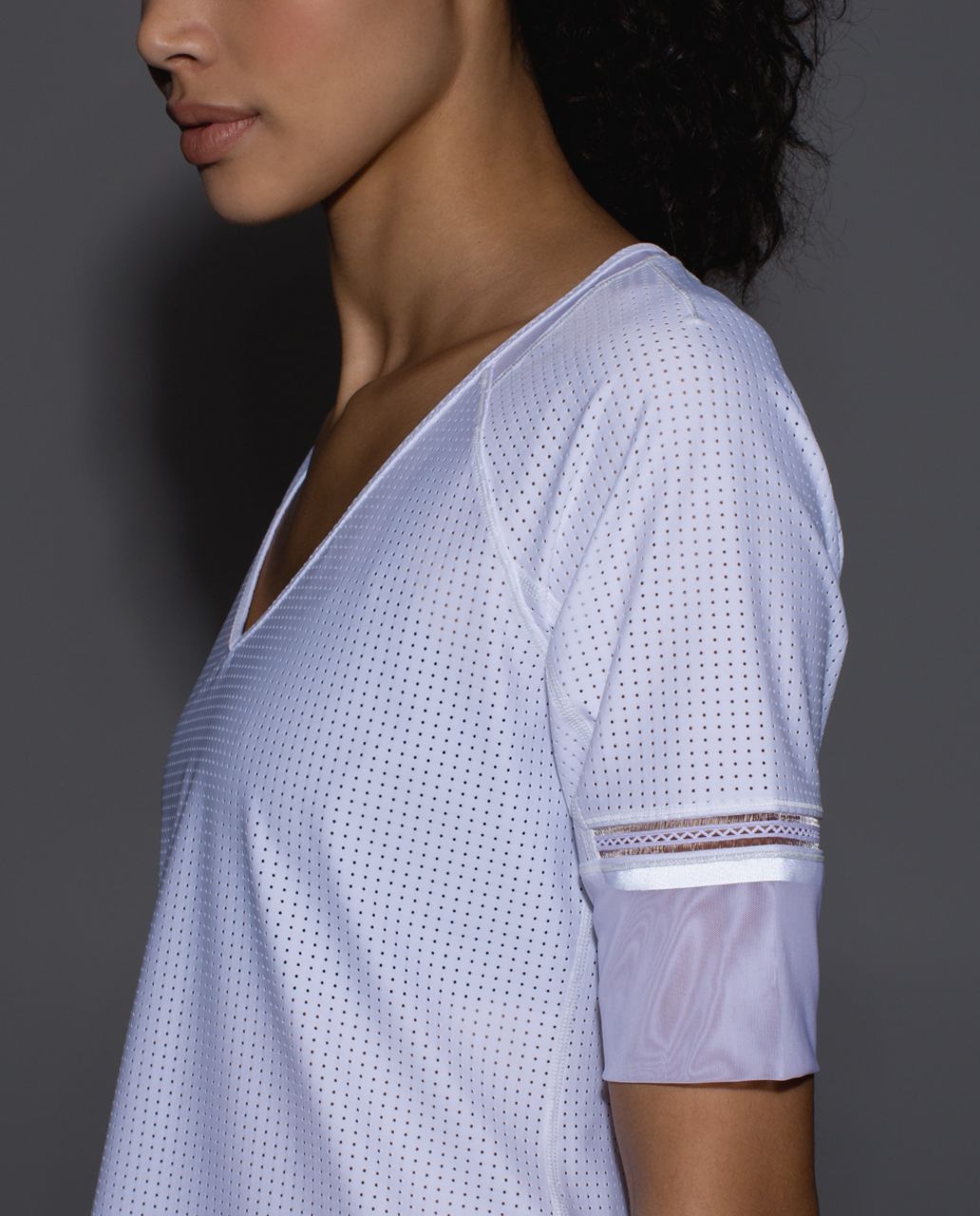 Lululemon Var-City 1/2 Sleeve - White