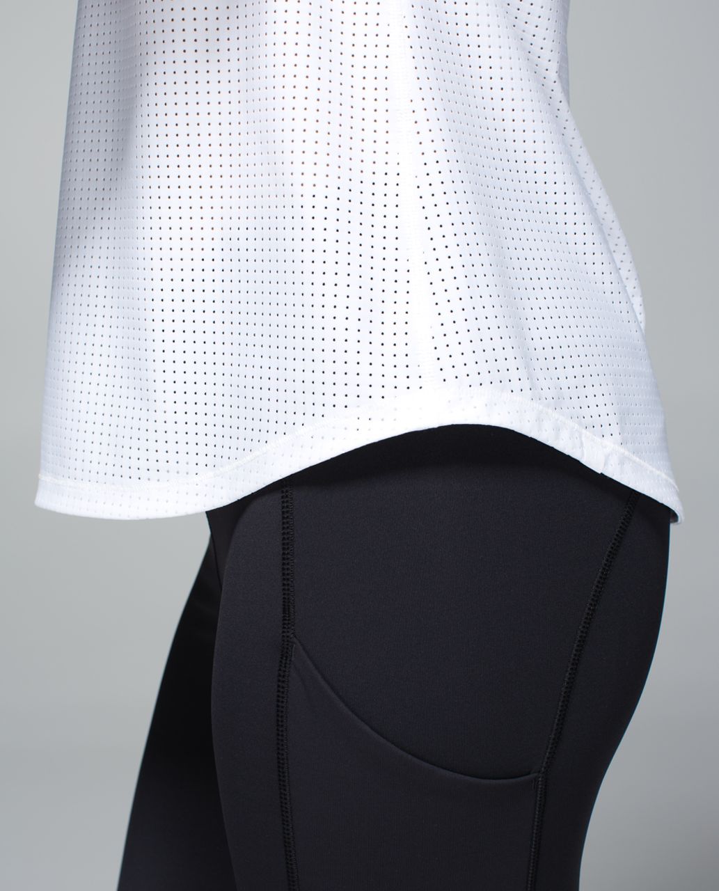 Lululemon Var-City 1/2 Sleeve - White