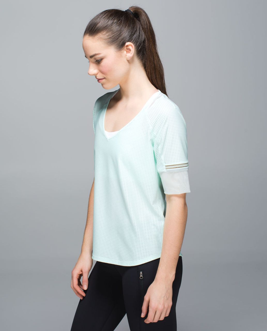 Lululemon Var-City 1/2 Sleeve - Sea Mist