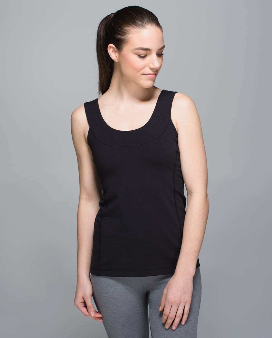 Lululemon Scoop Neck Tank Review - Peanut Butter Fingers