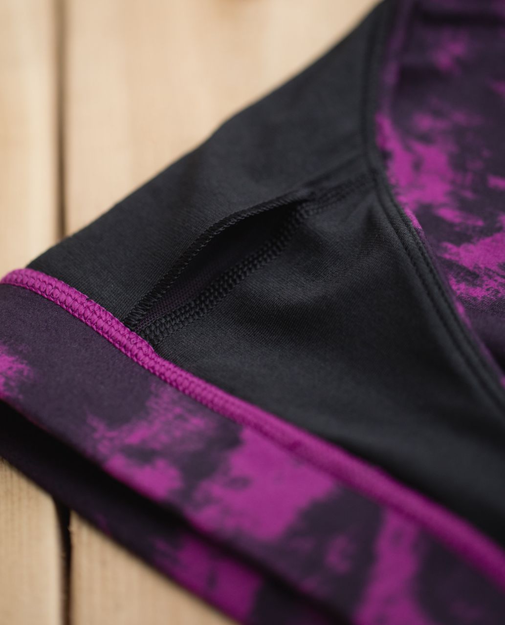 Lululemon 50 Rep Bra - Breezie Regal Plum Black / Black