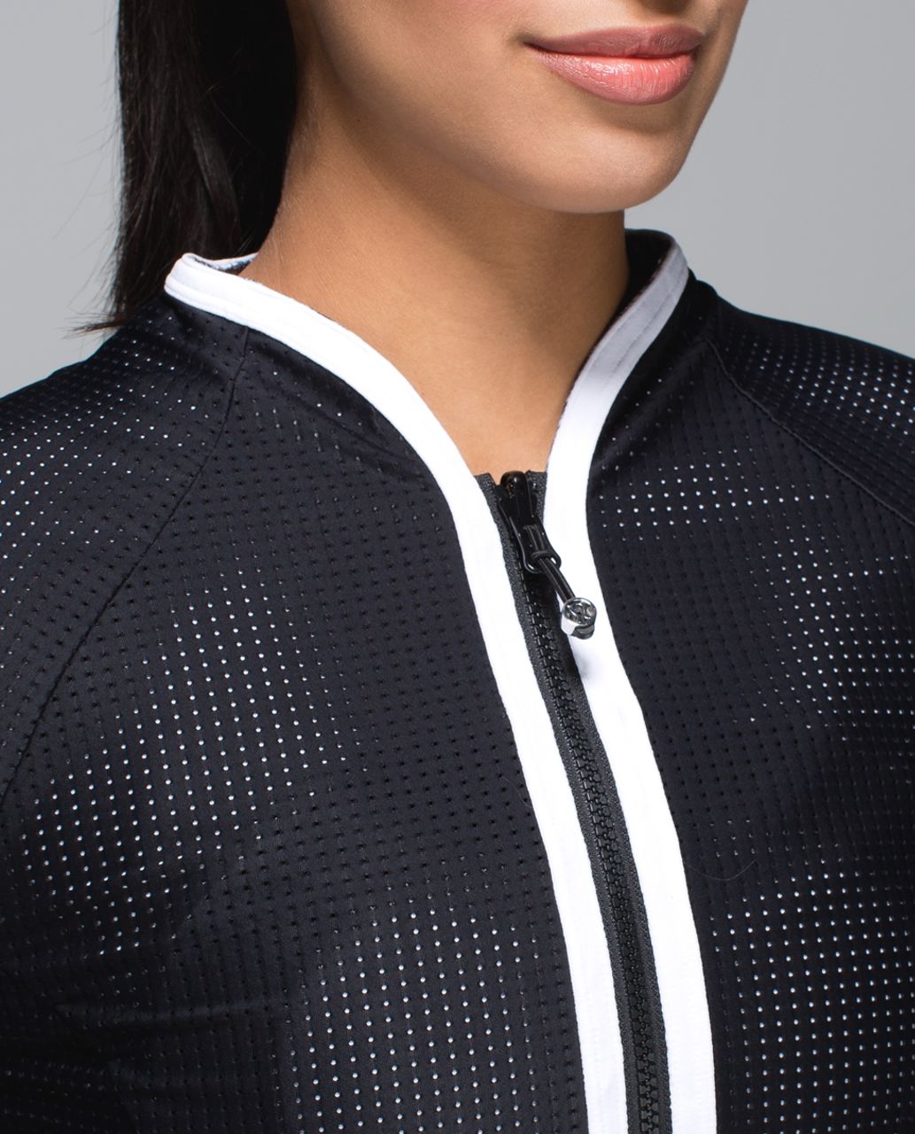 Lululemon Find Your Bliss Jacket - Black / Heat Wave White Black / White