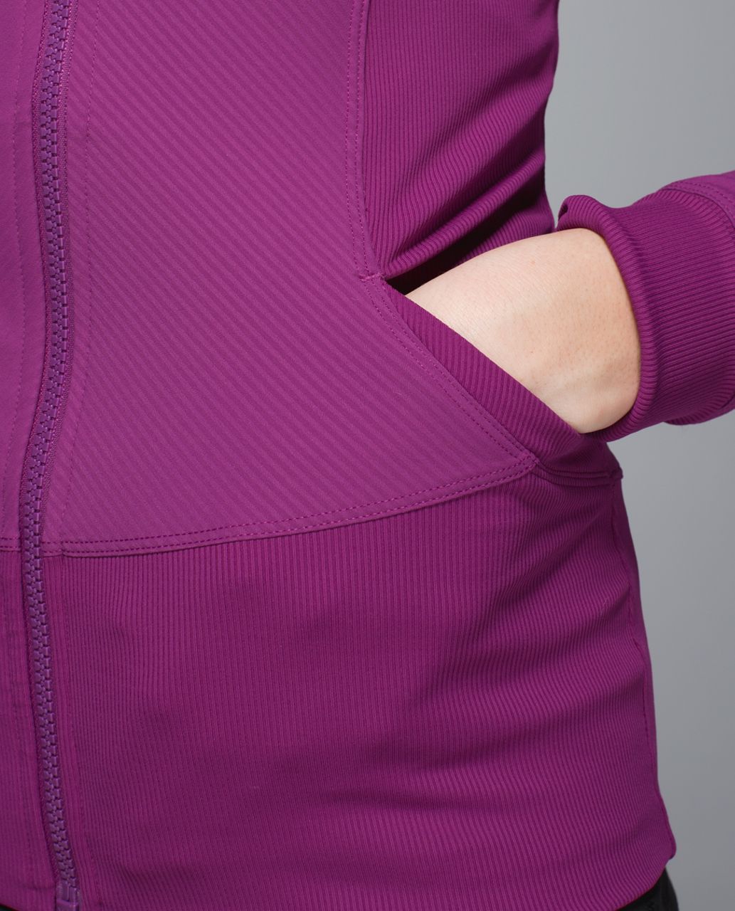 Lululemon In Flux Jacket (First Release) - Regal Plum