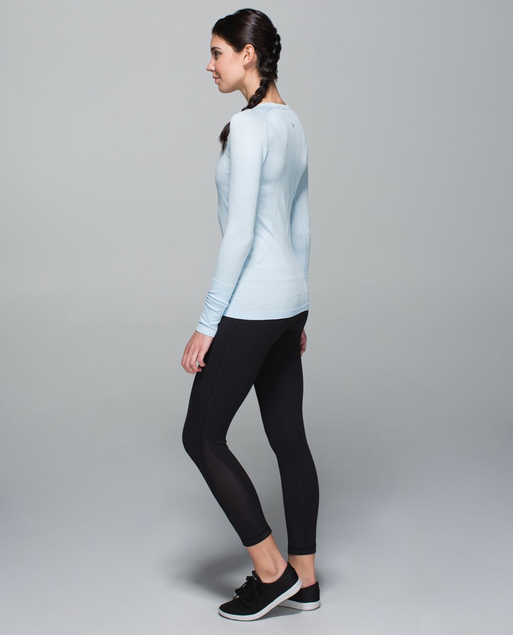 Lululemon Run:  Swiftly Tech Long Sleeve Crew - Space Dye Heathered Caspian Blue