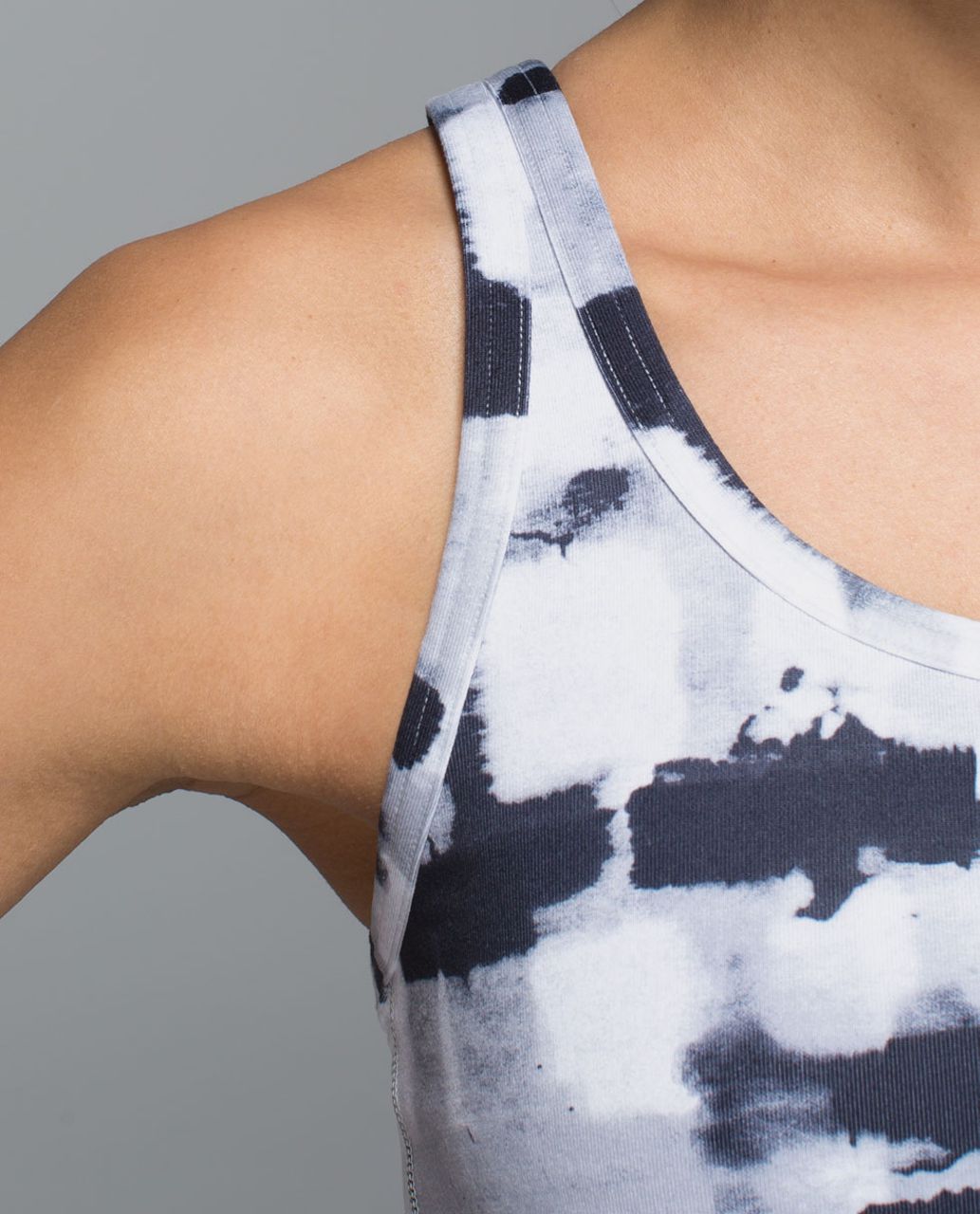 Lululemon Studio Racerback - Ghost Weave White Black