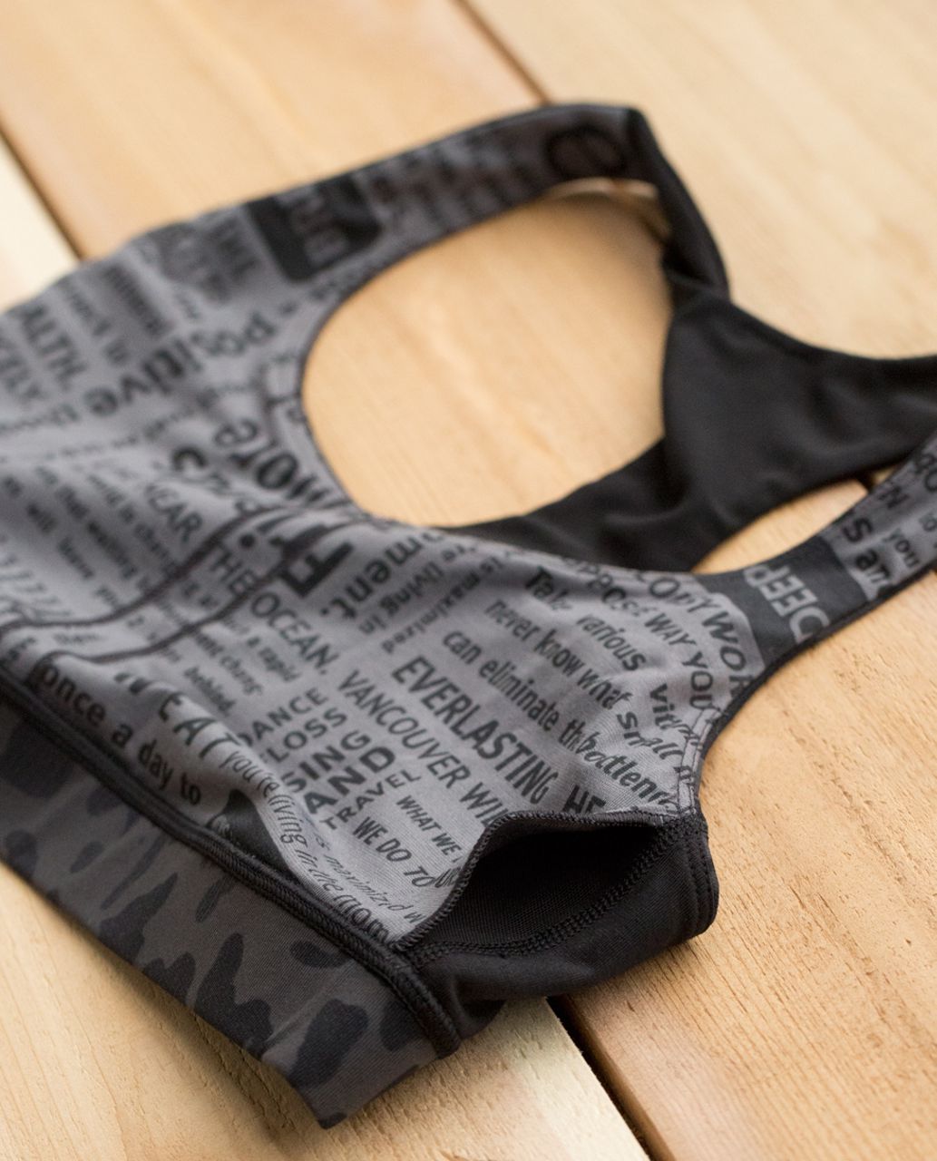 Lululemon 50 Rep Bra - Animal Swirl Deep Coal Black / Black