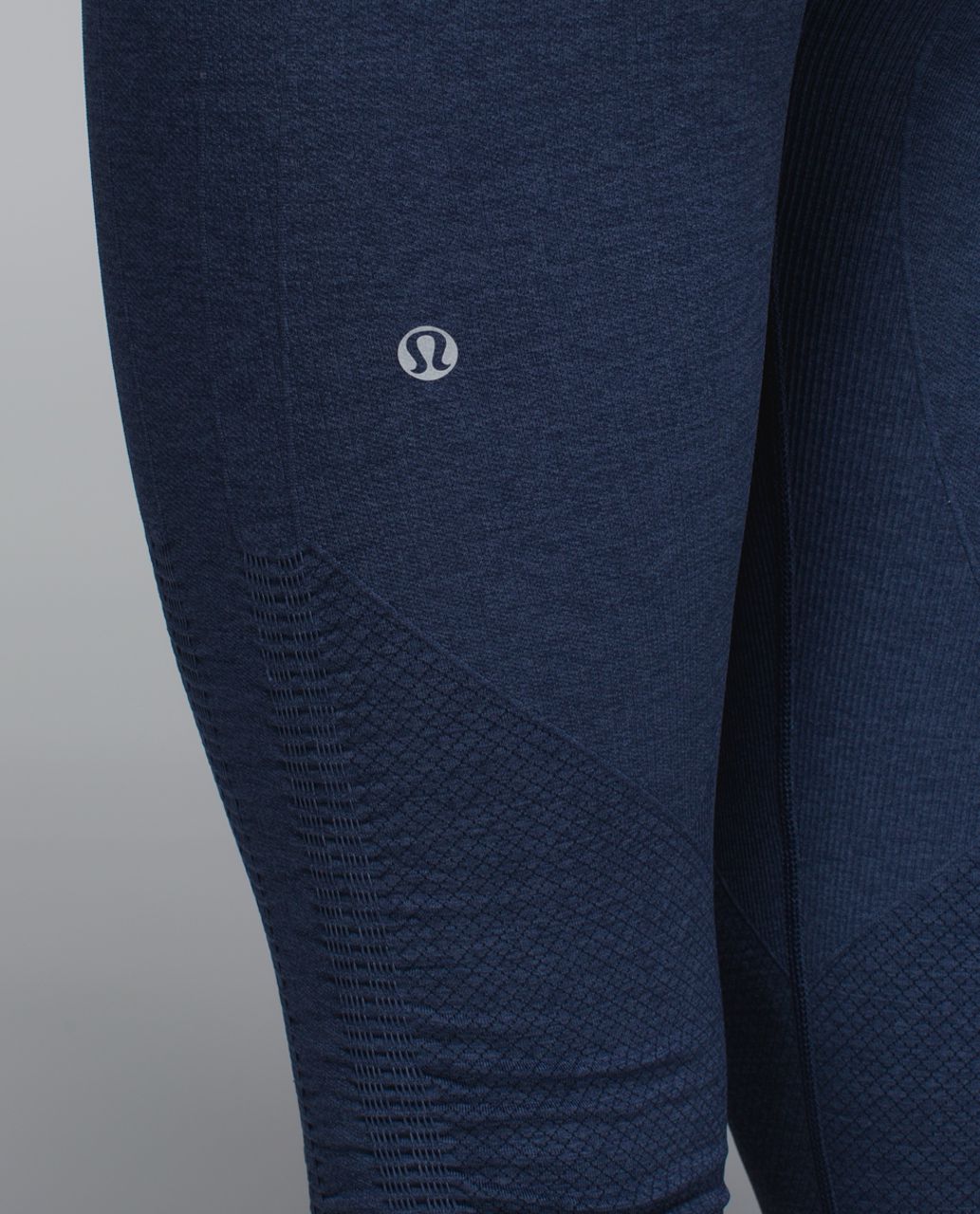 Lululemon In The Flow Cropped Navy Seamless Crop 6  Leggings are not pants,  Pants for women, Cropped leggings