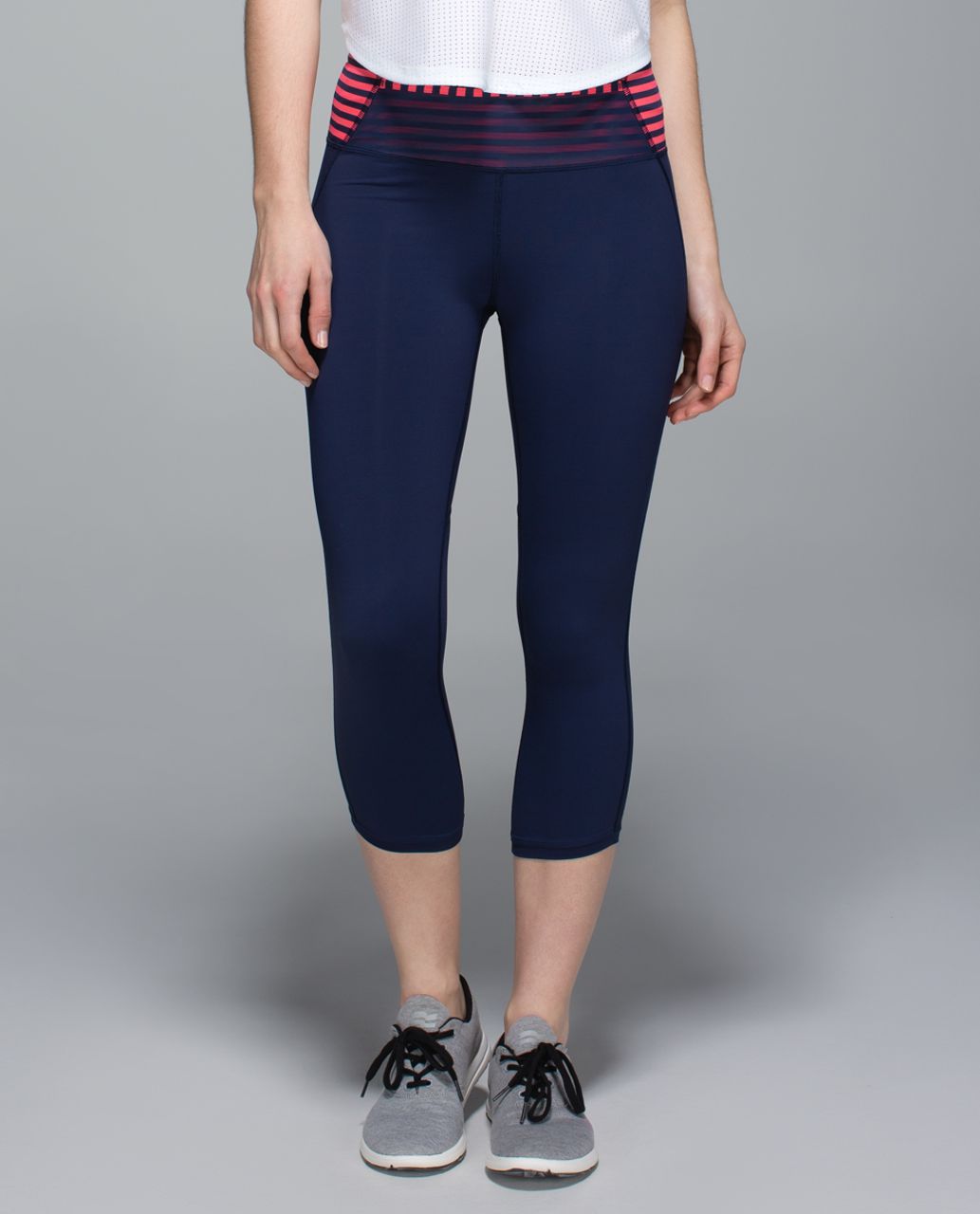 Lululemon Pace Pusher Crop - Deep Navy / Narrow Bold Stripe Electric Coral Deep Navy