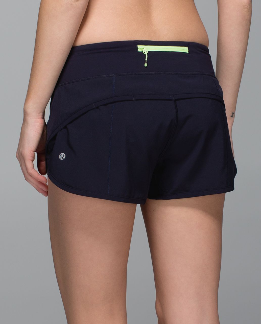 Lululemon Speed Short *4-way Stretch 2.5