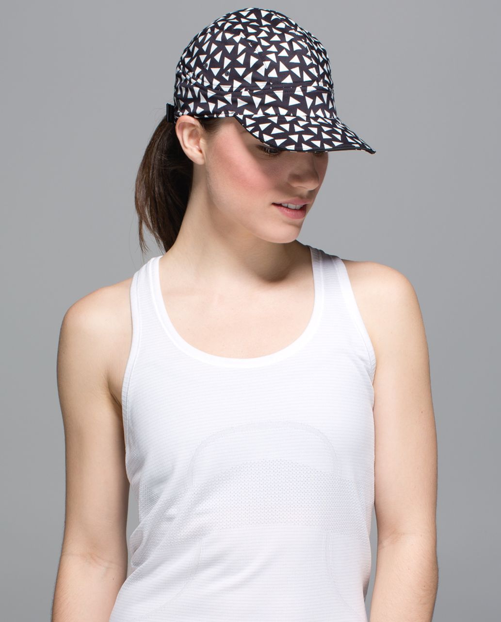 Lululemon Race To Place Run Hat - Mini Tri Pop Black White / Black