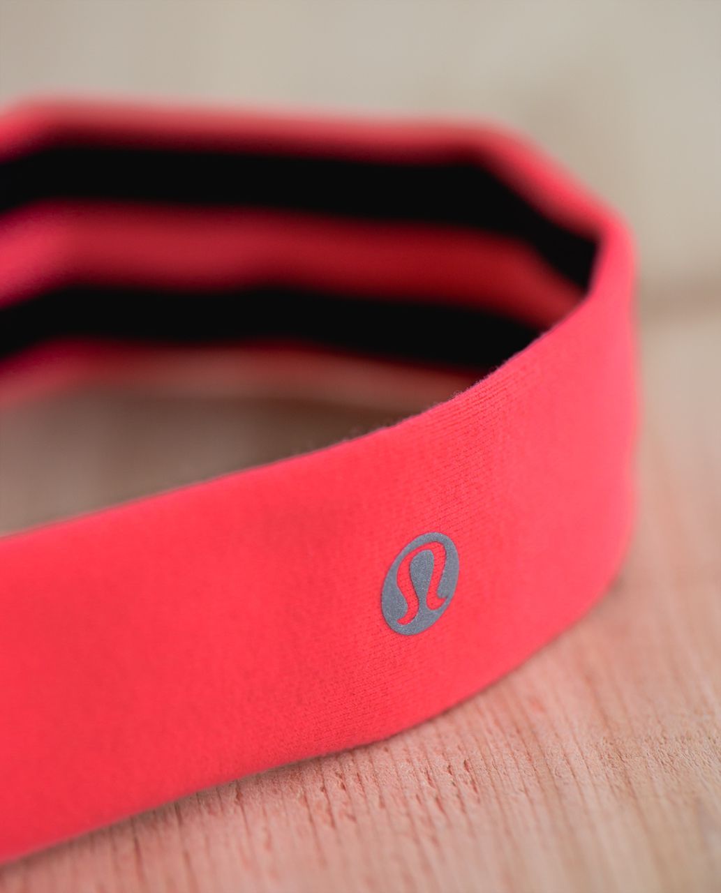 Lululemon Fly Away Tamer Headband *Skinny - Electric Coral