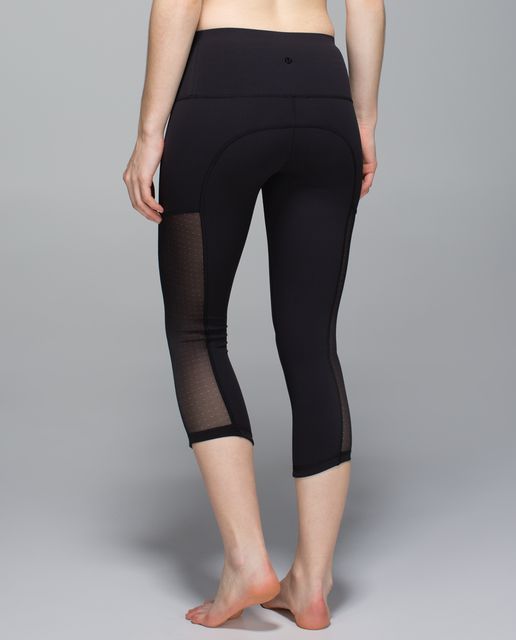 Lululemon Hot To Street Pant - Biggie Brushed Animal Coal Black / Black -  lulu fanatics