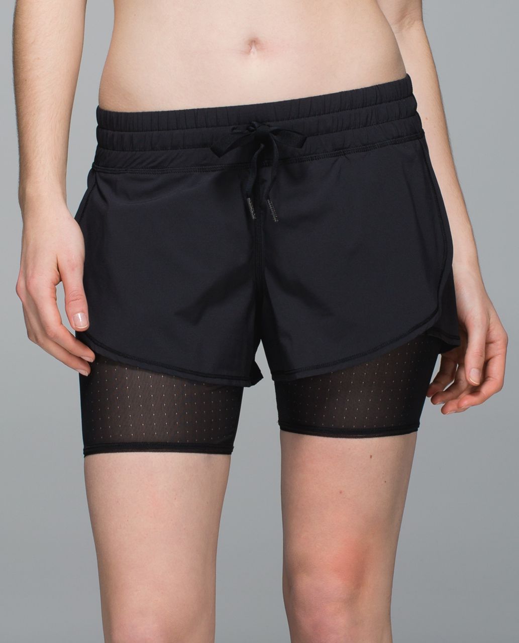 Lululemon Hot To Street Short - Black