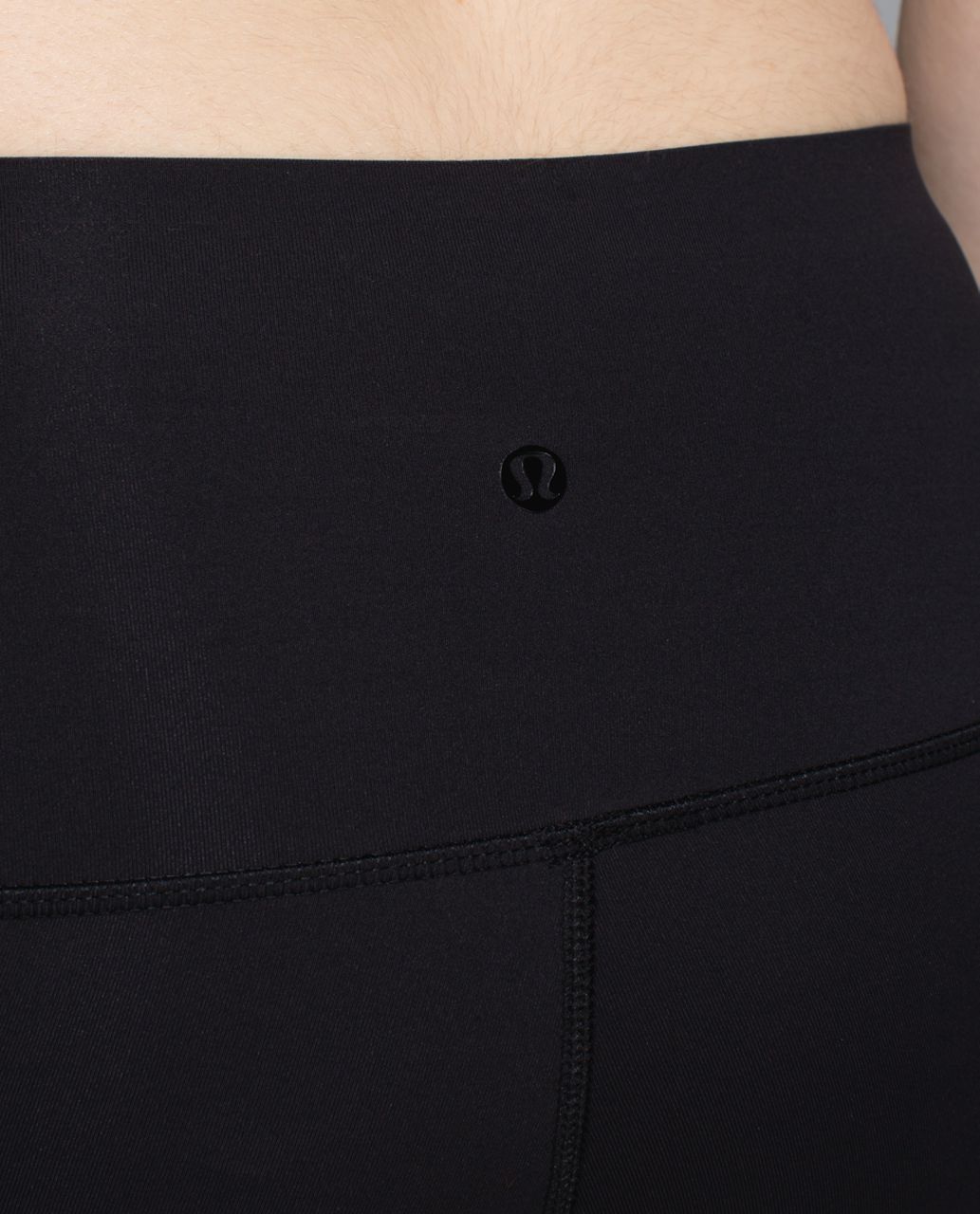 Lululemon Hot To Street Pant - Biggie Brushed Animal Coal Black / Black -  lulu fanatics