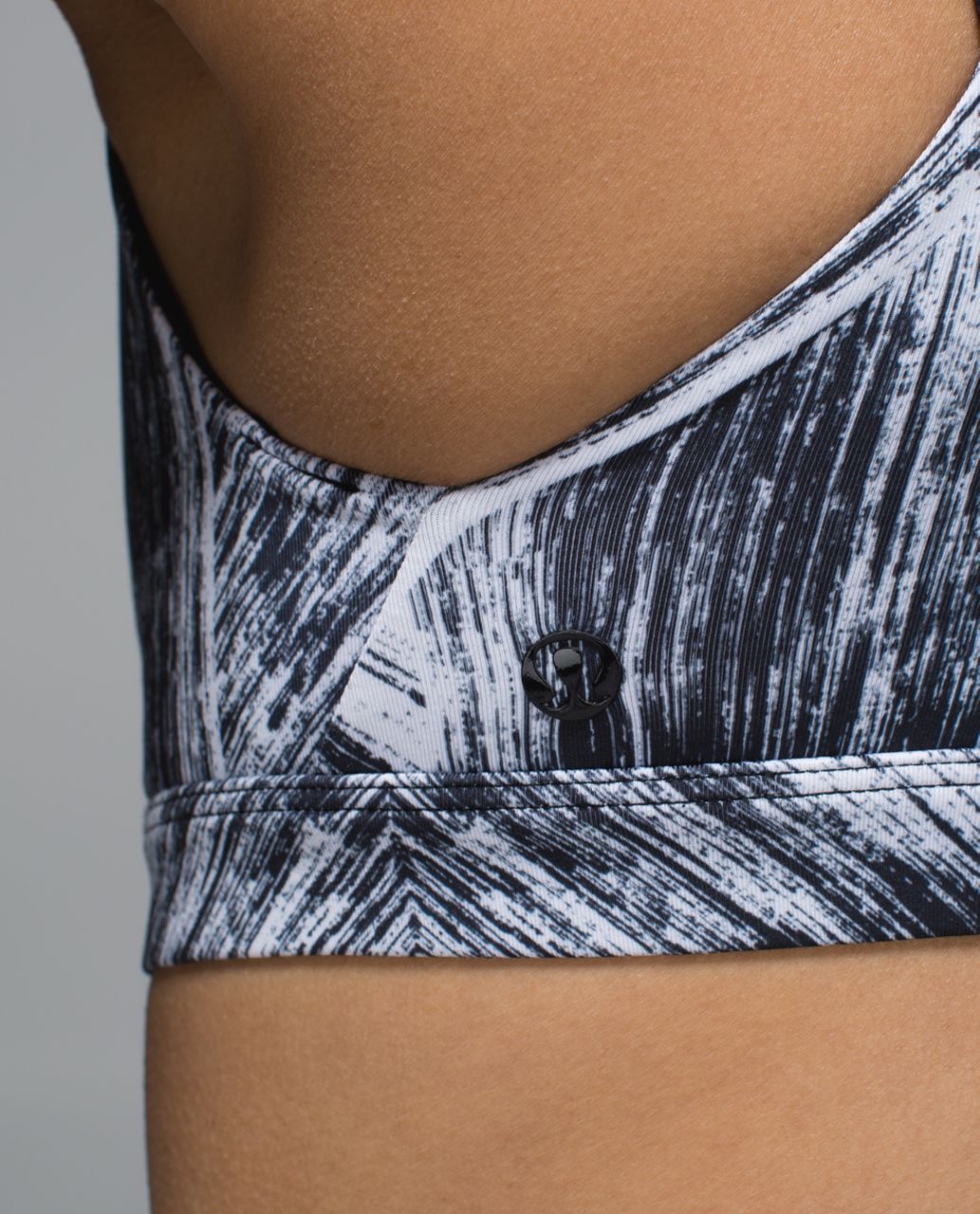 Lululemon Hot To Street Bra - Heat Wave White Black / Black