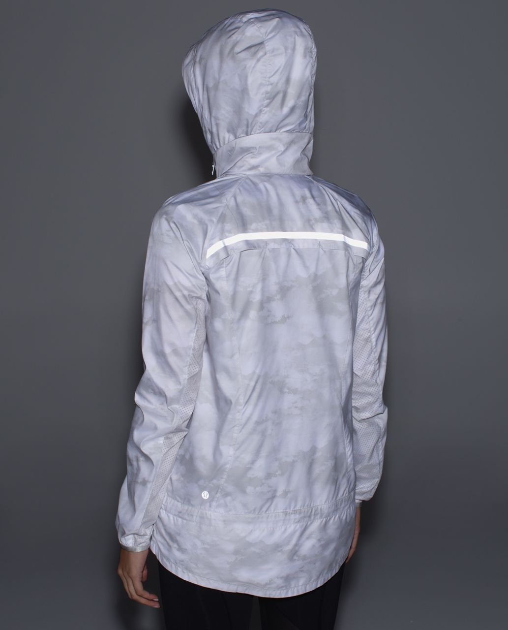 Lululemon Miss Misty Jacket II - Nimbus Puff White Silver Spoon