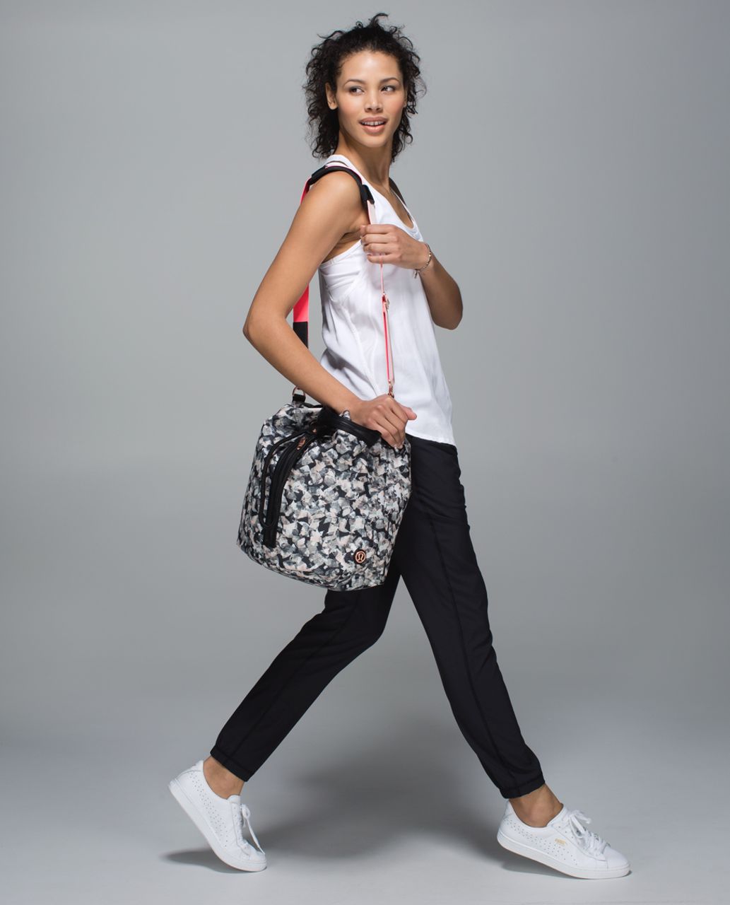 Lululemon Hip To Be Free Bag *Polyester - Mystic Jungle Butter