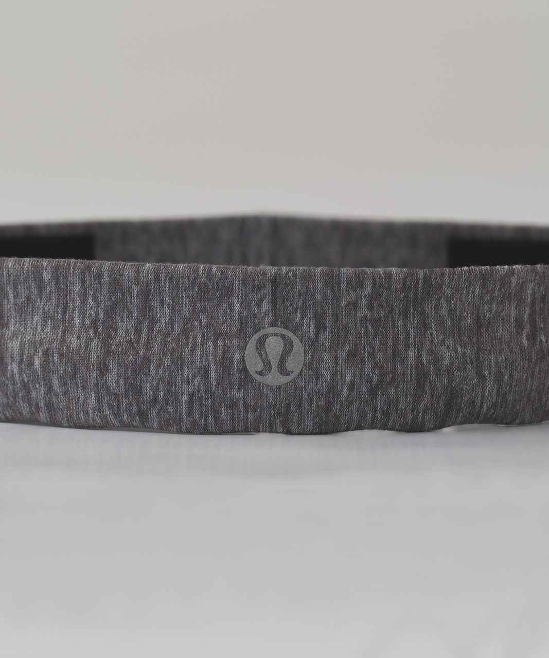 Lululemon Skinny Fly Away Tamer Headband - Heathered Slate