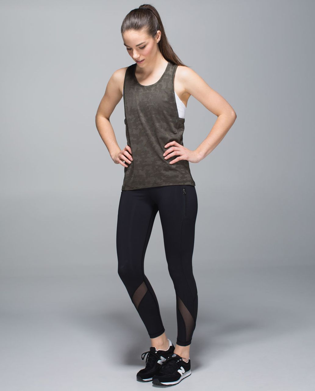 Lululemon Run For Days Tank - Deep Camo