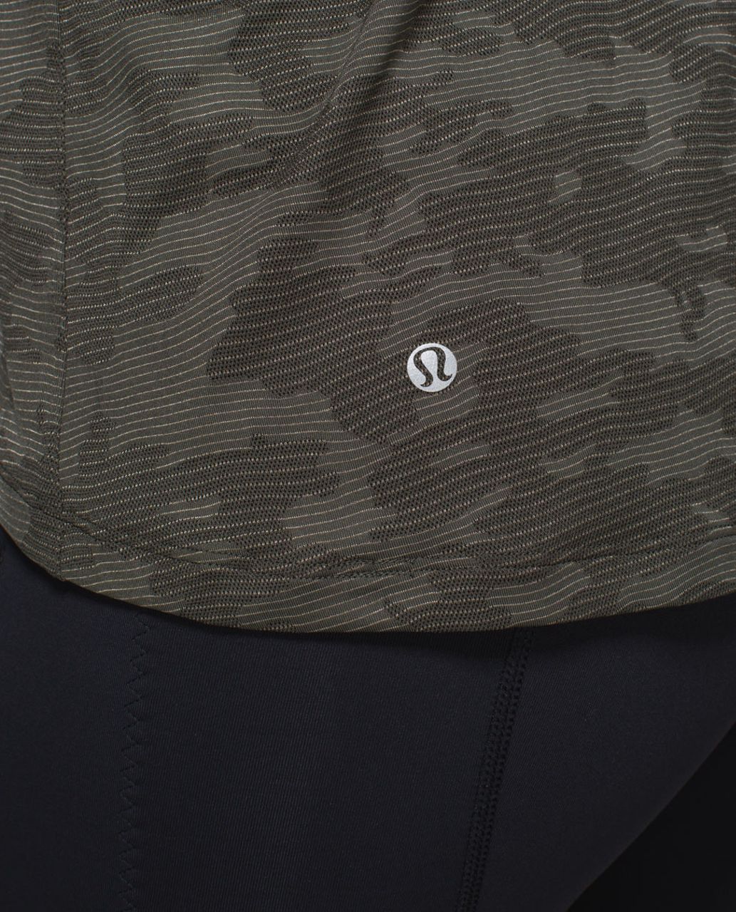 Lululemon Run For Days Tank - Deep Camo