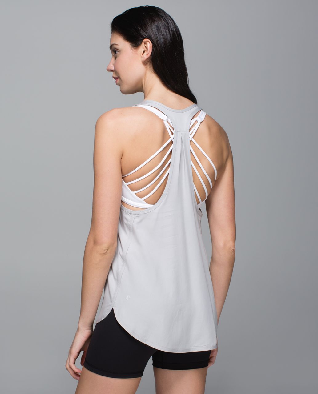 Lululemon Principle Tank - Silver Spoon