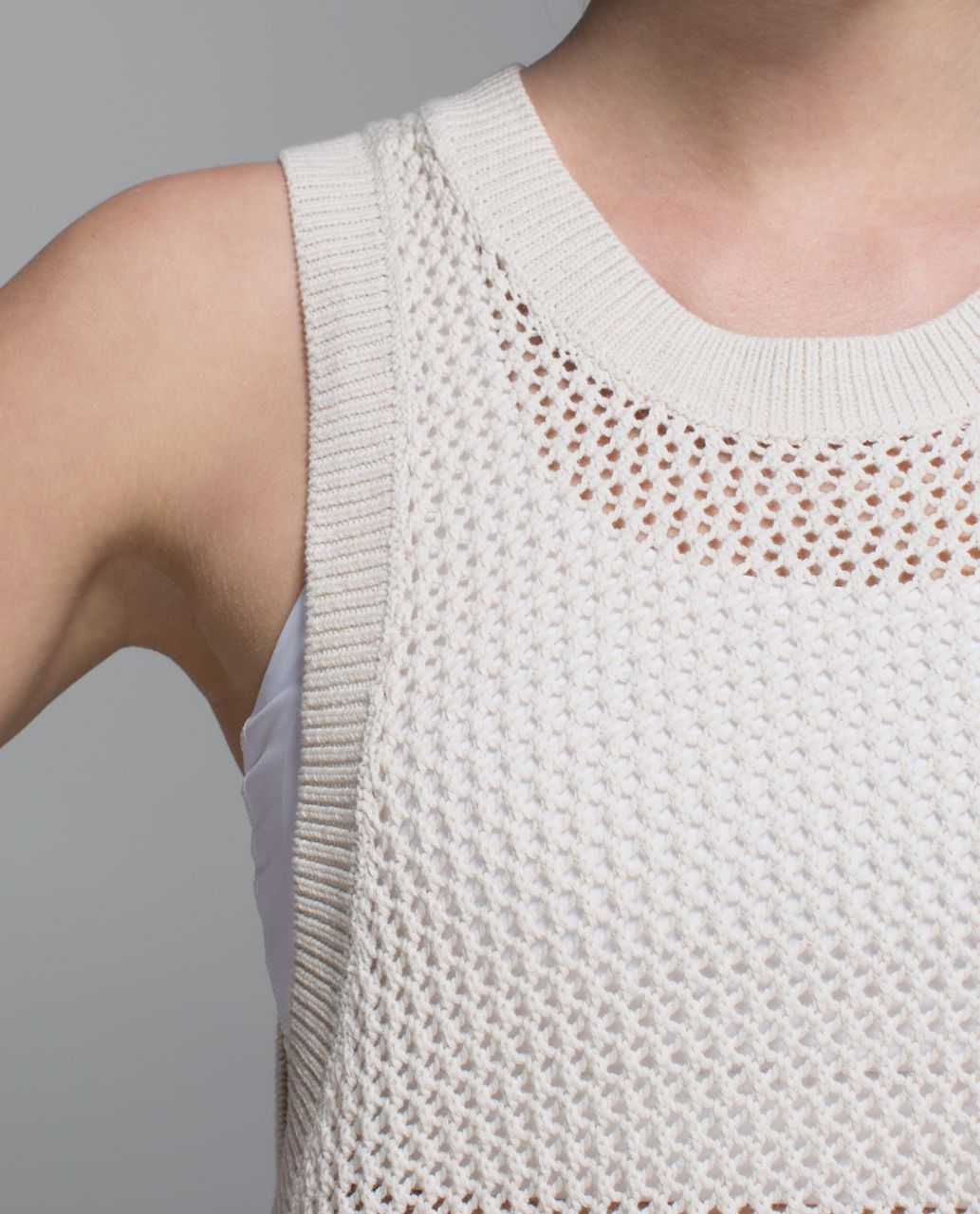 Lululemon Simply The Vest - Heathered White