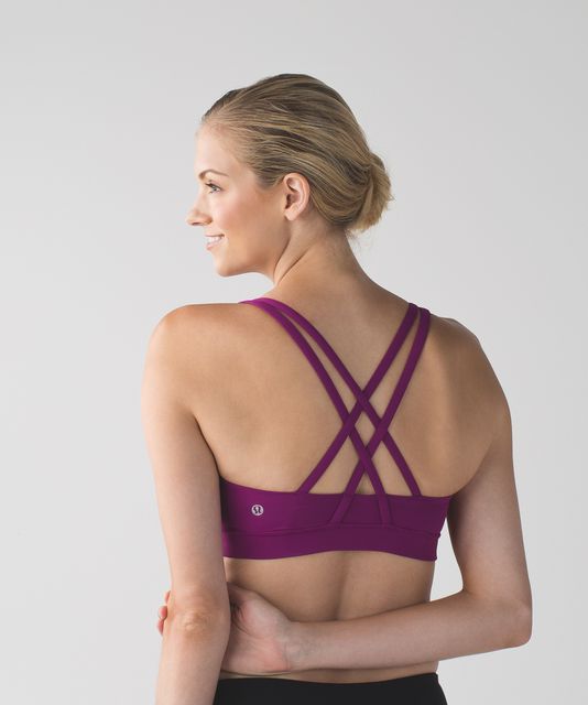 Energy bra (peek) $58 dusty mauve/rose blush  Fitness fashion, Running  clothes, Lululemon energy bra