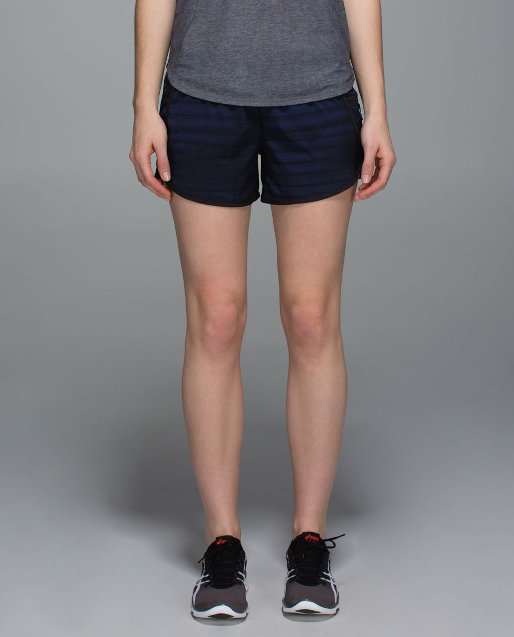 Lululemon Tracker Short III *4-way Stretch - Good Vibes Deep Navy Black / Black