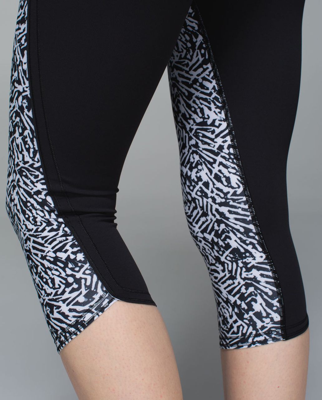 Lululemon Run:  Top Speed Crop - Mini Brushed Animal Black White / Black