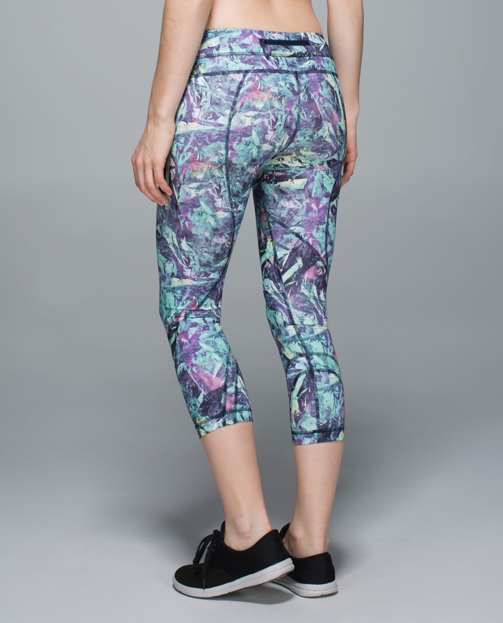 Lululemon Inspire Crop - lulu fanatics