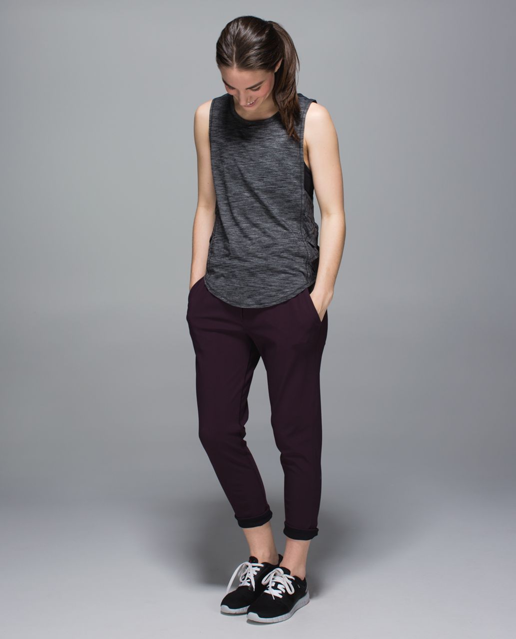 Lululemon Jet Crop *Slim Trouser - Black Cherry / Black