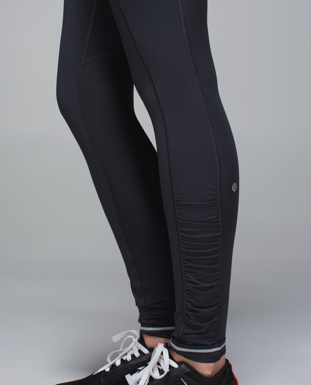 Lululemon Speed Tight III (Mesh) - Deep Coal