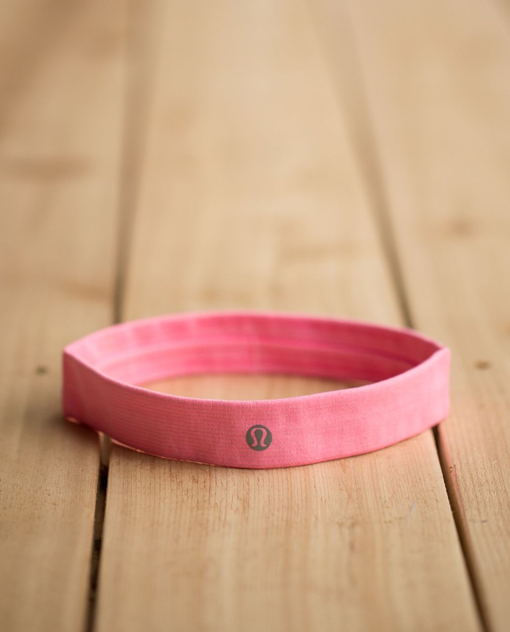 Lululemon Cardio Cross Trainer Headband - Heathered Neon Pink