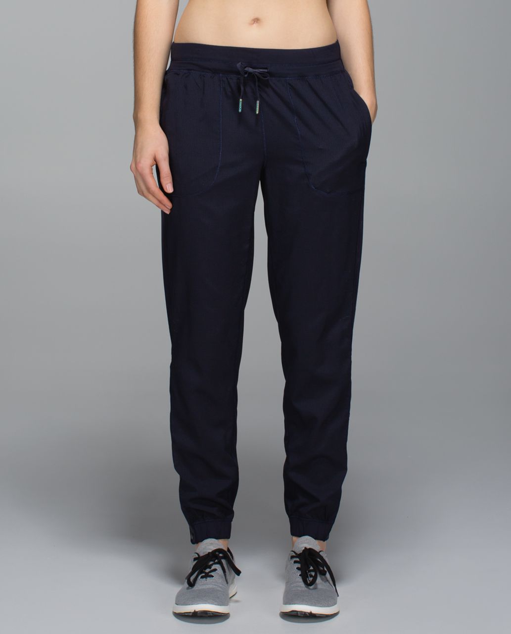 lululemon city trek pants