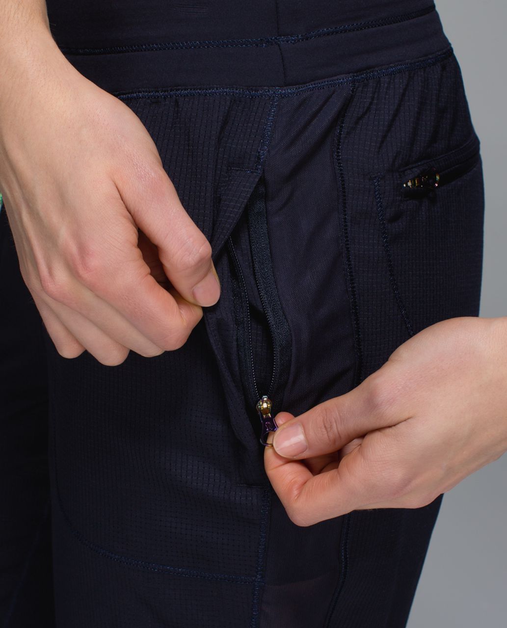 Lululemon Var-City Track Pant - Naval Blue