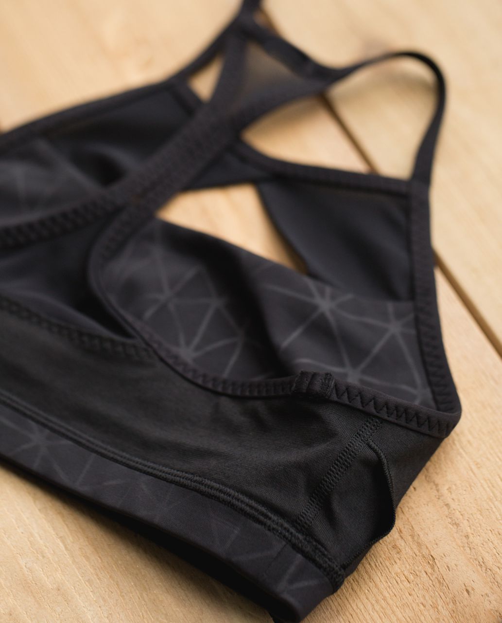 Lululemon Pedal Pace Bra Dream Catcher Embossed Black sports bra