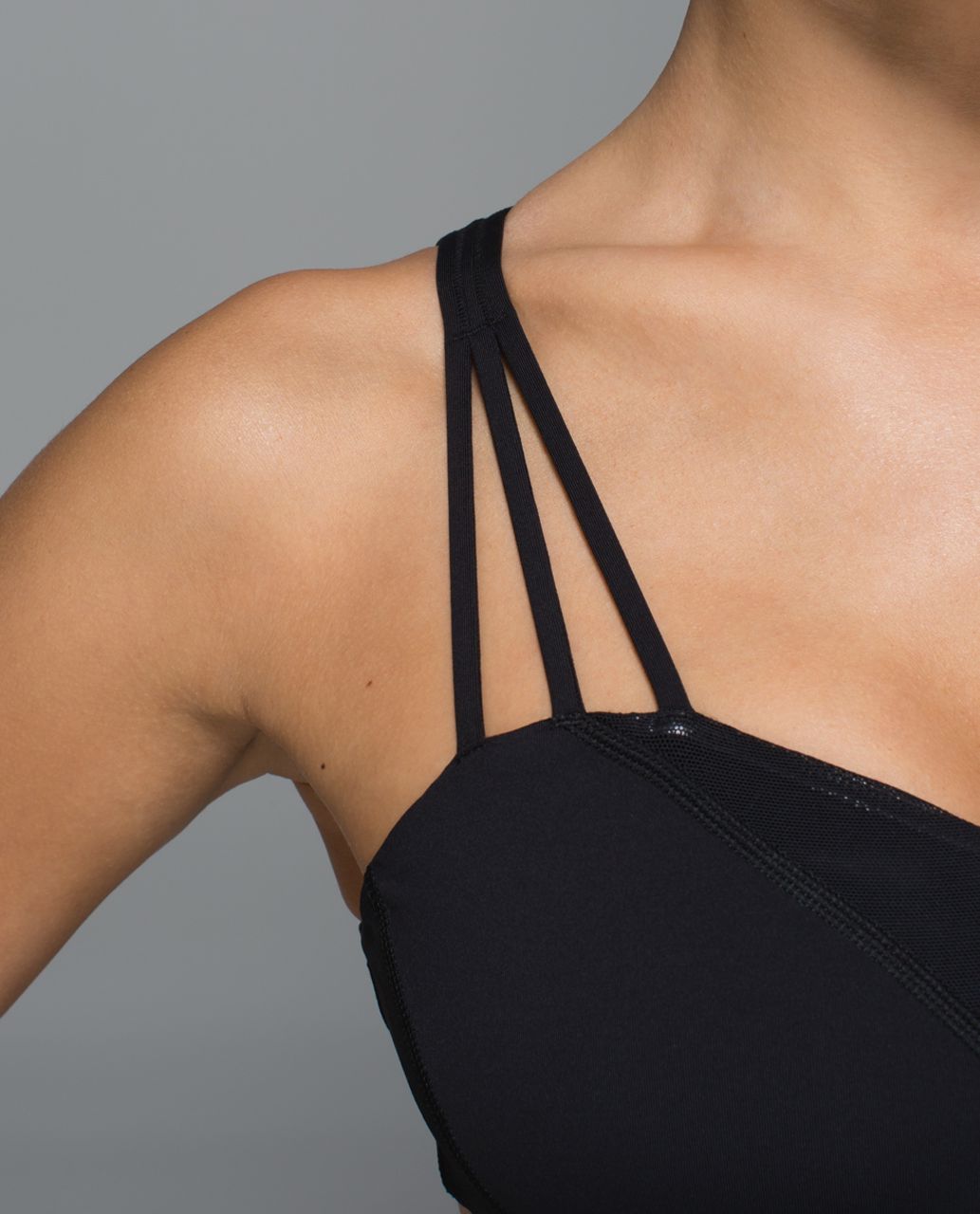 Lululemon Exquisite Tank II Black Mesh Cut Outs Strap… - Gem