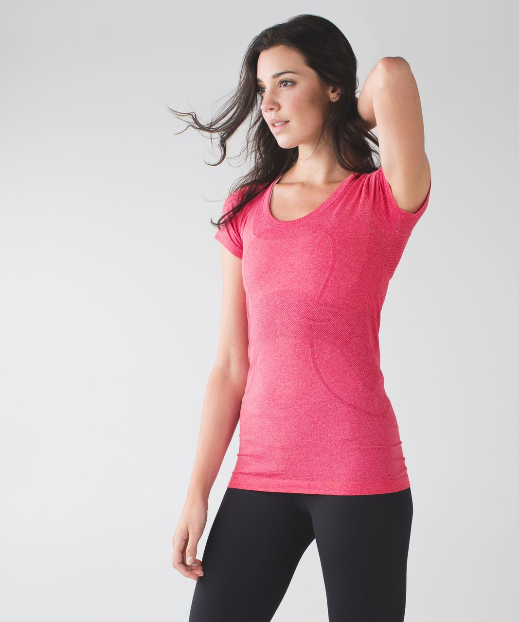 Lululemon Run:  Swiftly Tech Short Sleeve Scoop - Heathered Jewelled Magenta