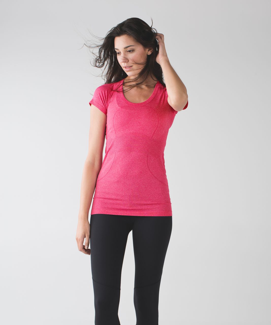 Lululemon Run:  Swiftly Tech Short Sleeve Scoop - Heathered Jewelled Magenta