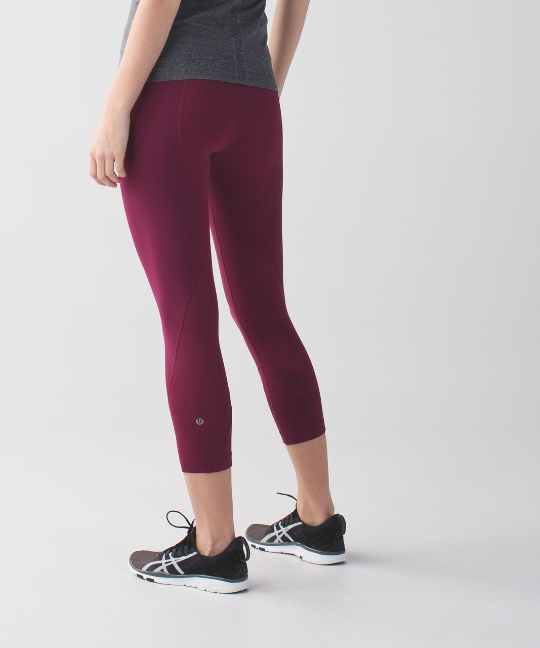 Lululemon Run: Inspire Crop II (Mesh) - Dashing Purple / Ace Spot