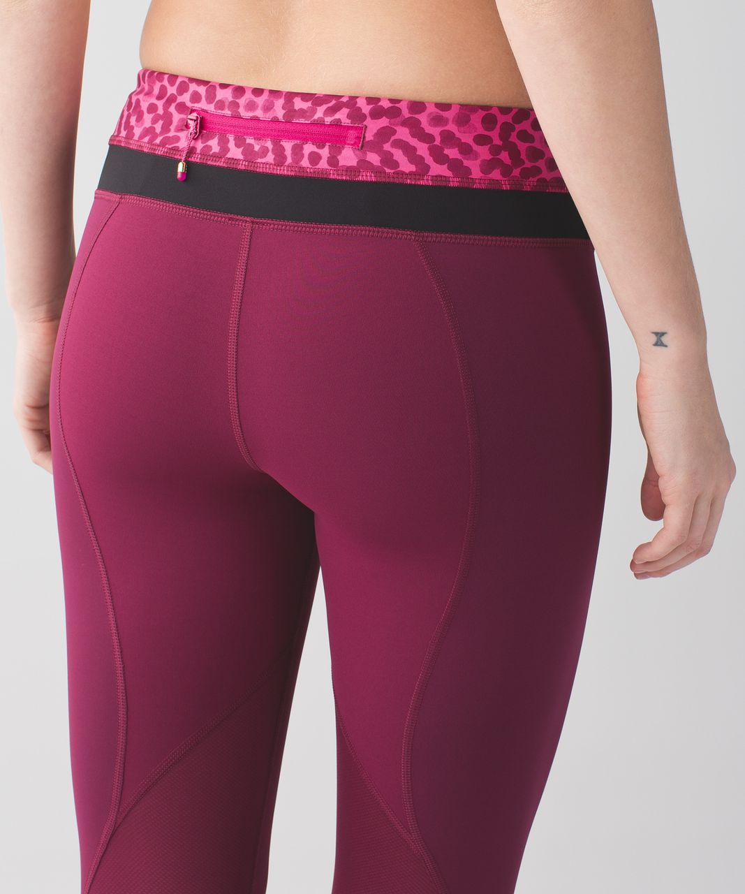 Lululemon Run: Inspire Crop II (Mesh) - Dashing Purple / Ace Spot ...