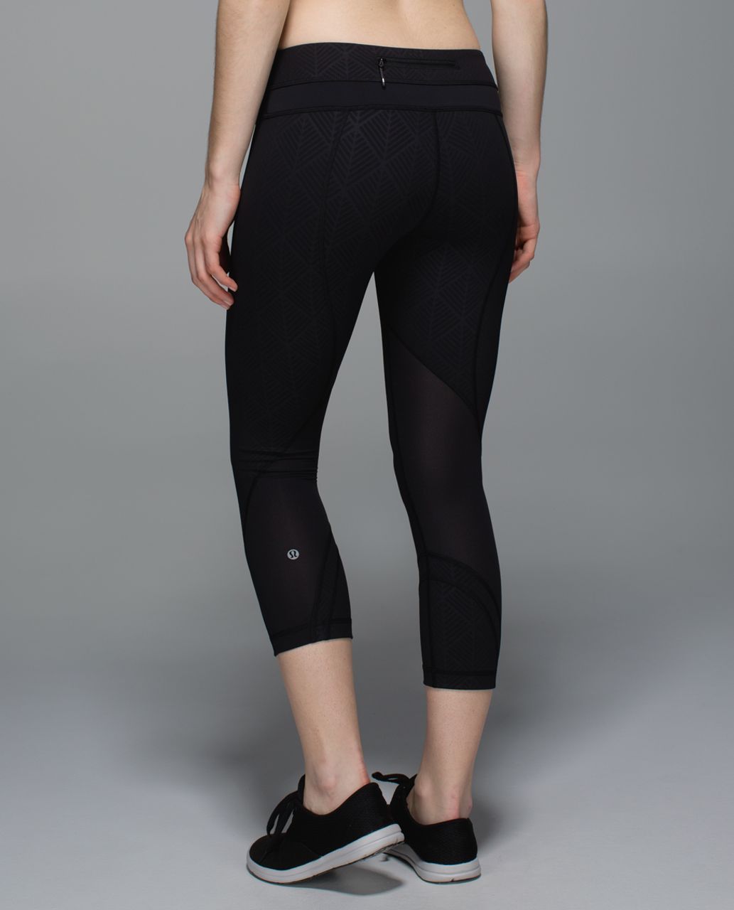 lululemon running crops