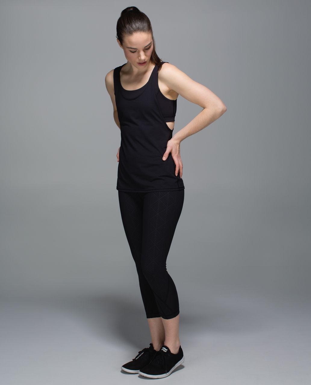 Lululemon Inspire Crop II Crystalline Multi / Black Luxtreme Sz 4 RARE