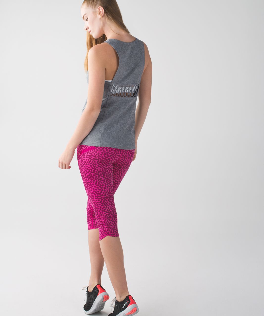 lululemon top speed crop