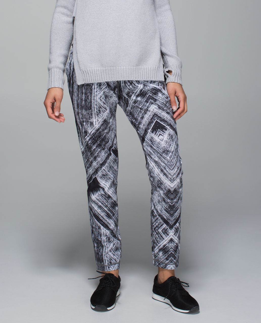 Lululemon Namaskar Pant II - Heat Wave White Black