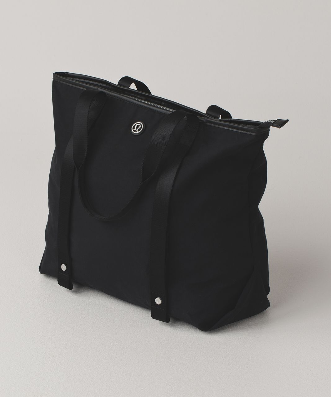 Lululemon Everywhere Duffel Mini 4.5L - Black - lulu fanatics