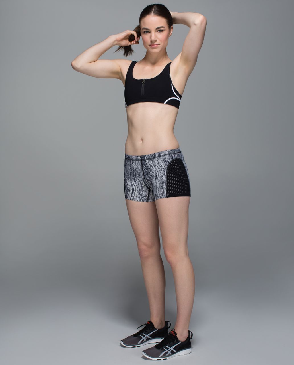 White - Black fanatics Lululemon Twist - Texture lulu Water Water: Black Sweat / Short Swim 2