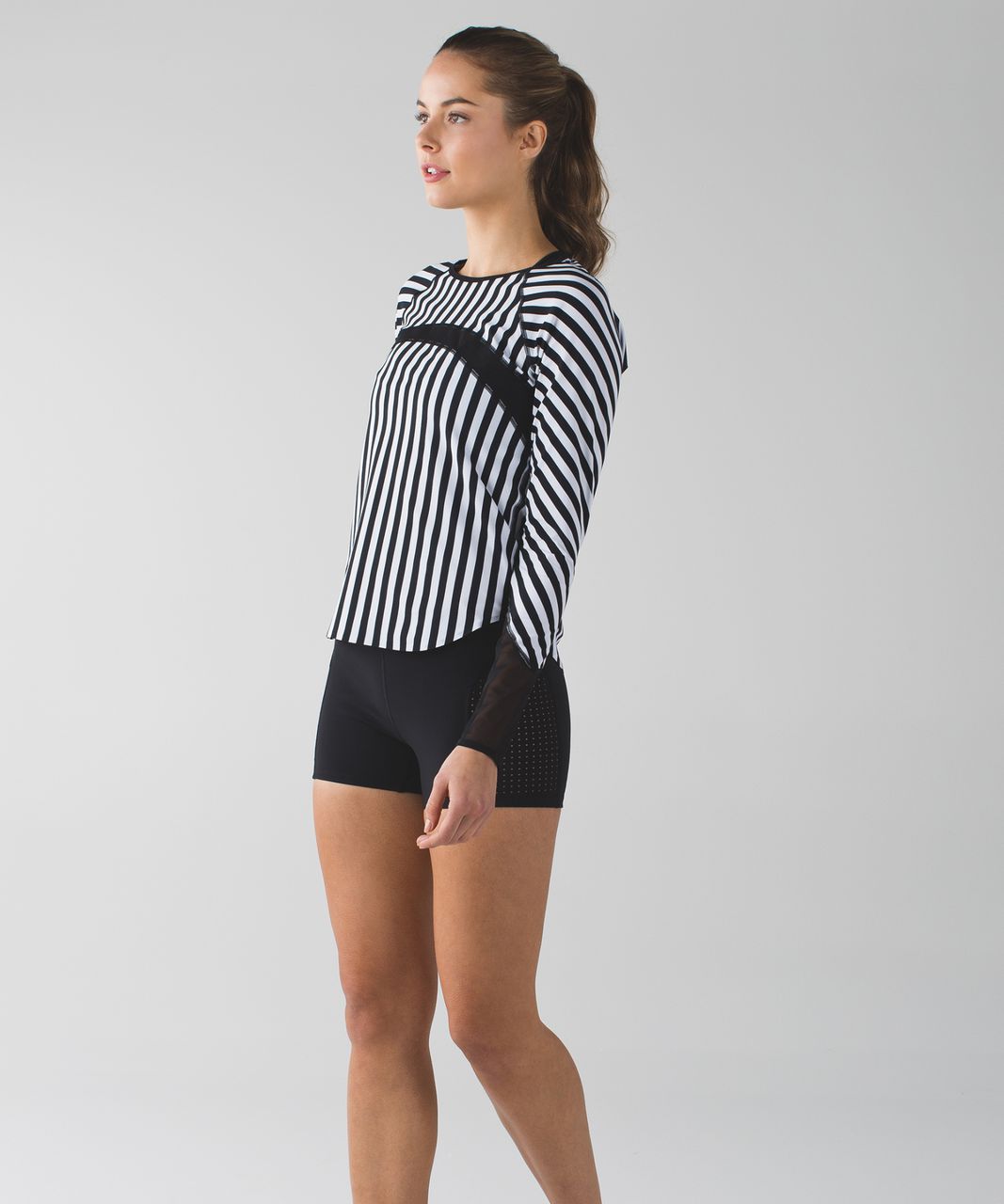 Lululemon Water:  Sun Runner Long Sleeve - Narrow Bold Stripe Vertical Printed White Black / Black