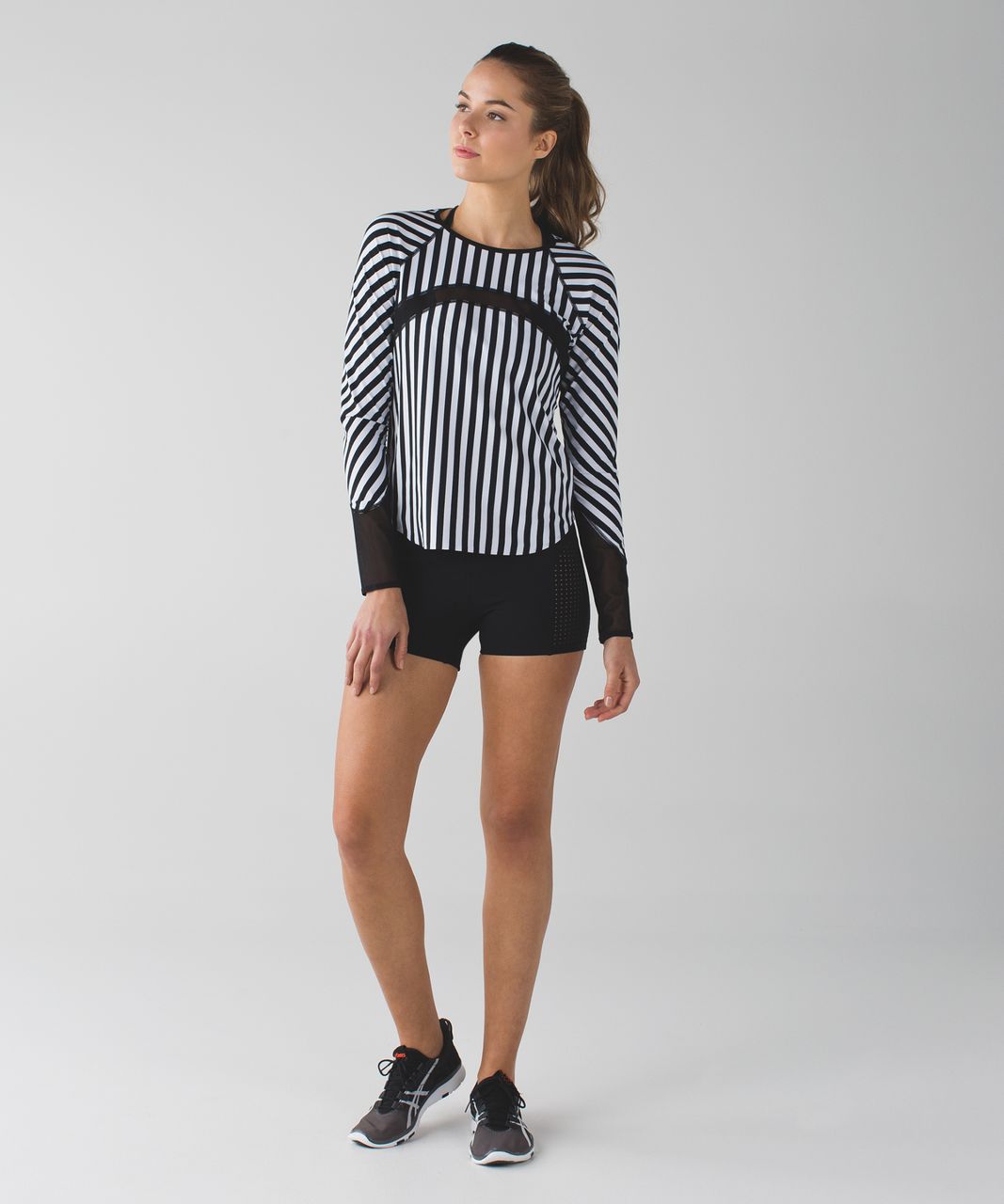 Lululemon Water:  Sun Runner Long Sleeve - Narrow Bold Stripe Vertical Printed White Black / Black