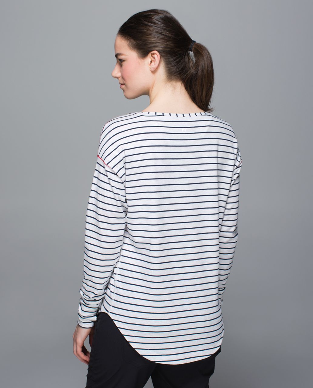 Lululemon Weekend Long Sleeve - Heathered White / Deep Navy